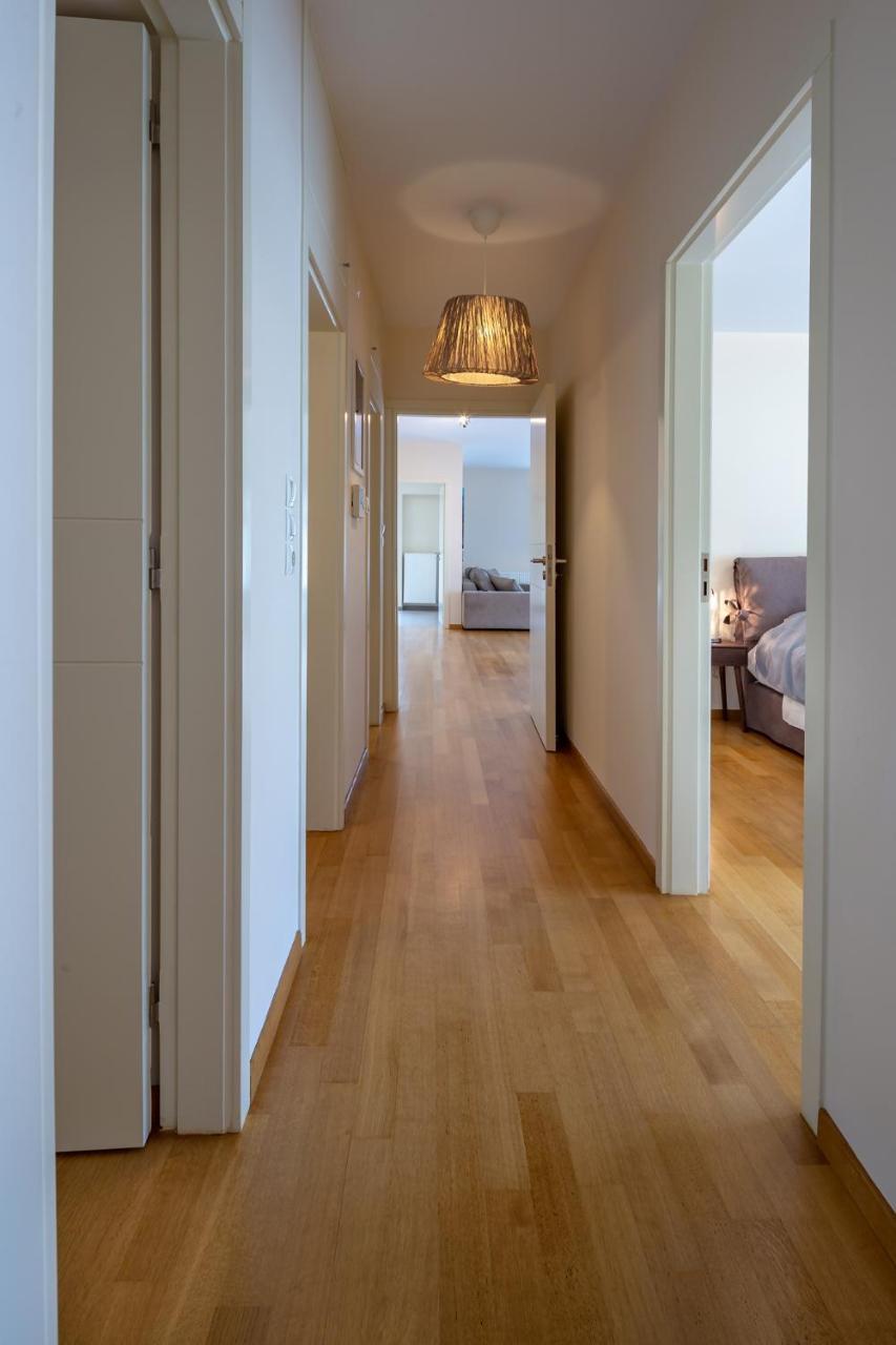 Sagittarius - Faliro Sea Side Apartment Atene Esterno foto