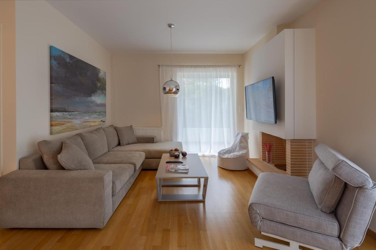 Sagittarius - Faliro Sea Side Apartment Atene Esterno foto